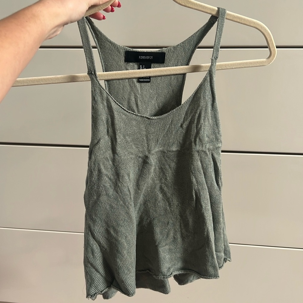 Forever 21 knit army green cropped tank!